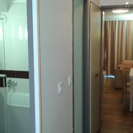 Cap Esterel Climatise Vue Διαμέρισμα Saint-Raphaël